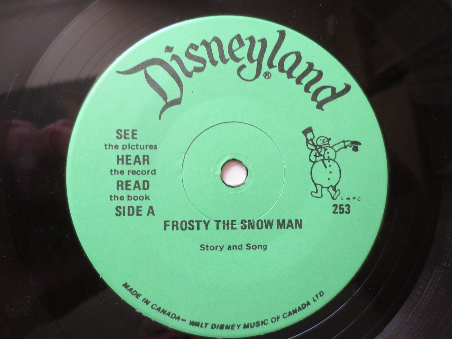 DISNEY Album, FROSTY the Snowman, DISNEYLAND Records, Disney Records, Childrens Record, Disney Lp, Kids Lp, 1976 Records