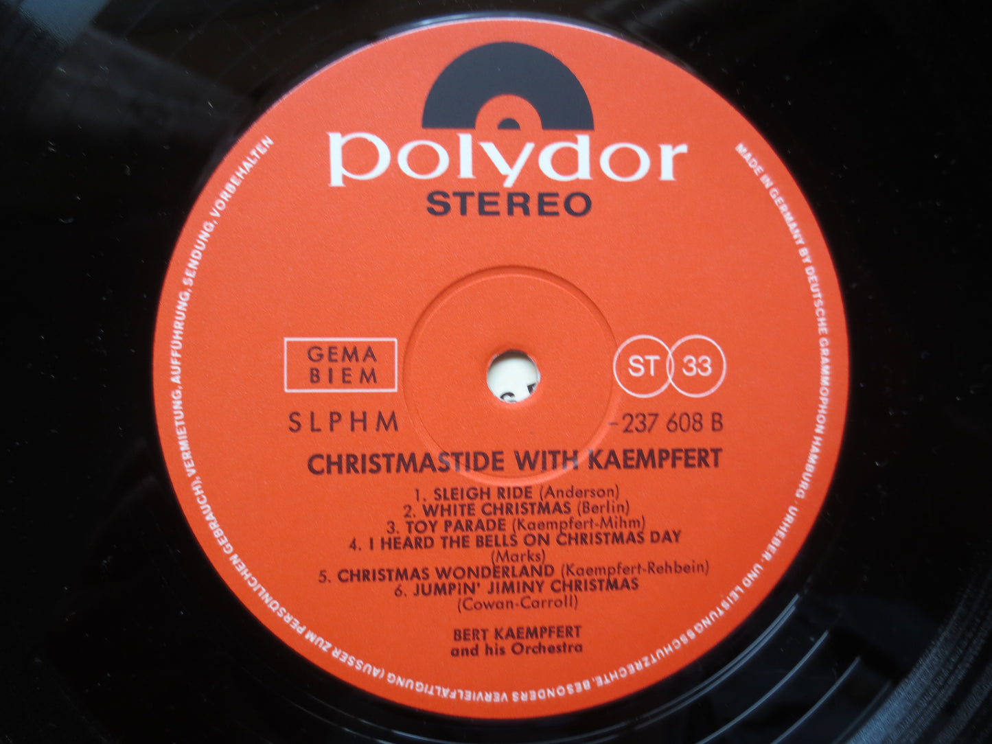 BERT KAEMPFERT, CHRISTMAS Tide, Bert Kaempfert Album, Christmas Album, Bert Kaempfert Music, Christmas Record, 1973 Records