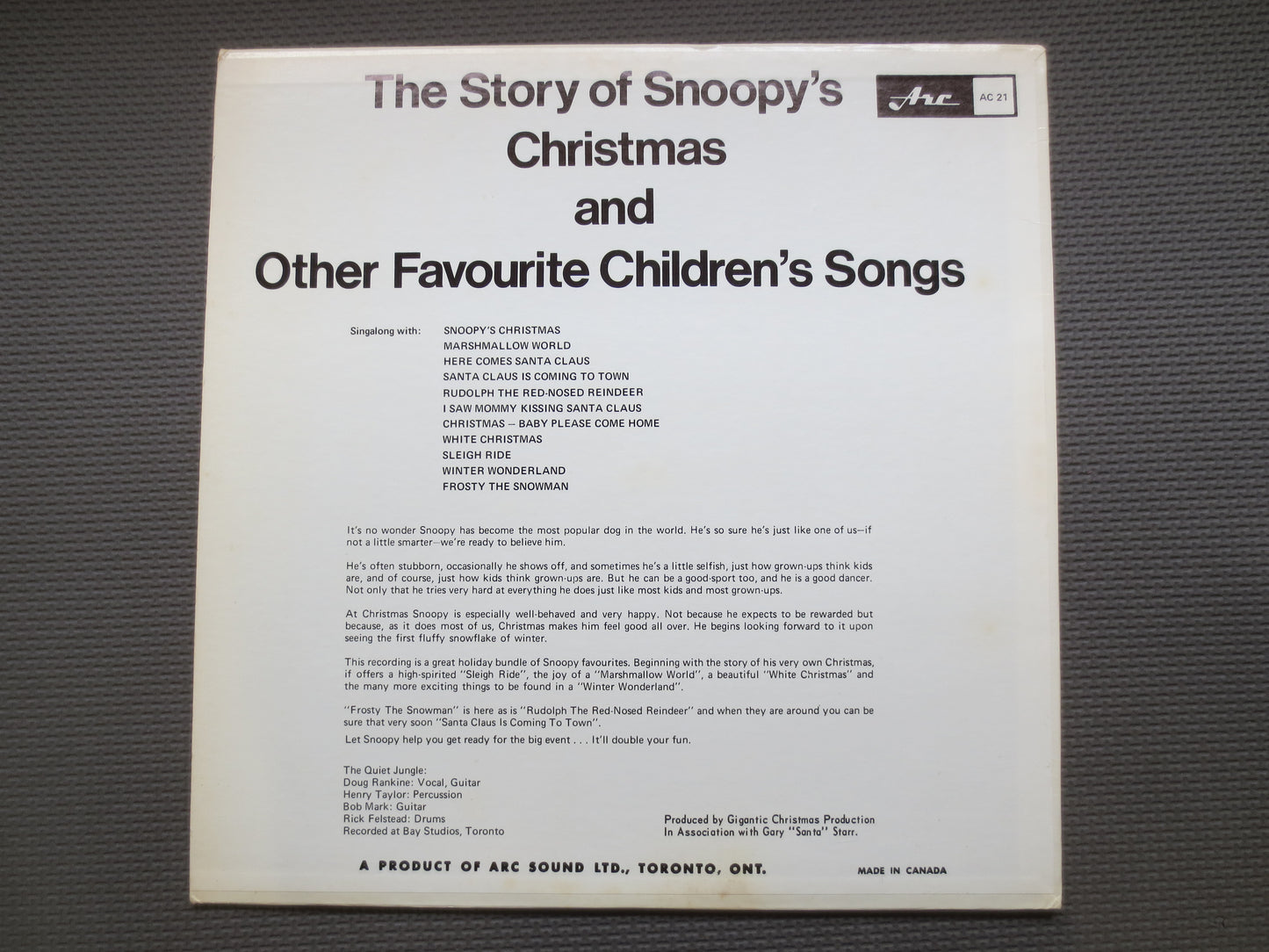 SNOOPY Record, SNOOPYS CHRISTMAS, Snoopys Christmas Lp, Christmas Albums, Novelty Records, Christmas Vinyl, 1968 Records