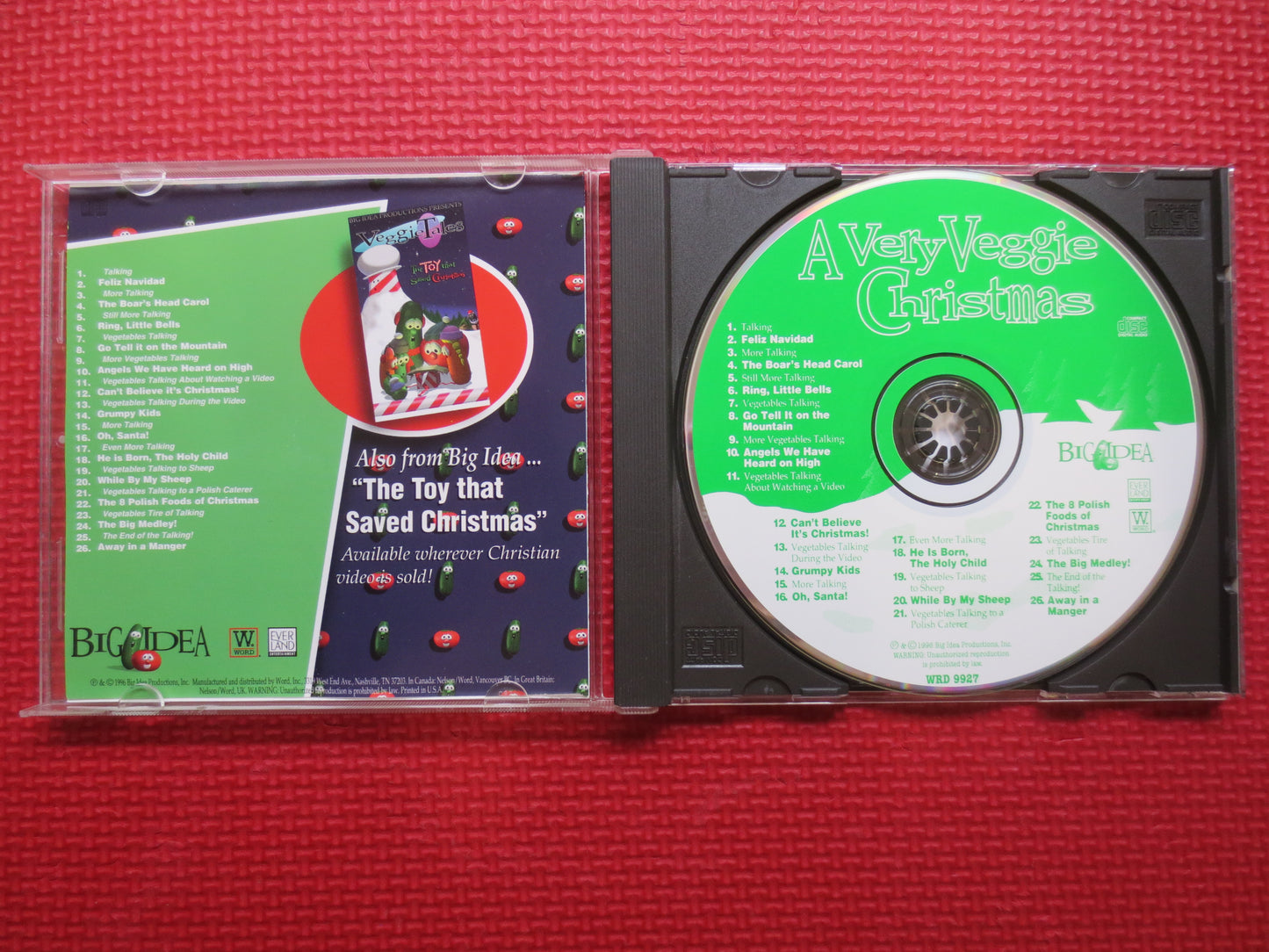 VERY VEGGIE CHRISTMAS, Christmas Music Cd, Christmas Cd, Christmas Music, Christmas Carols Cd, Childrens Cd, 1996 Compact Disc