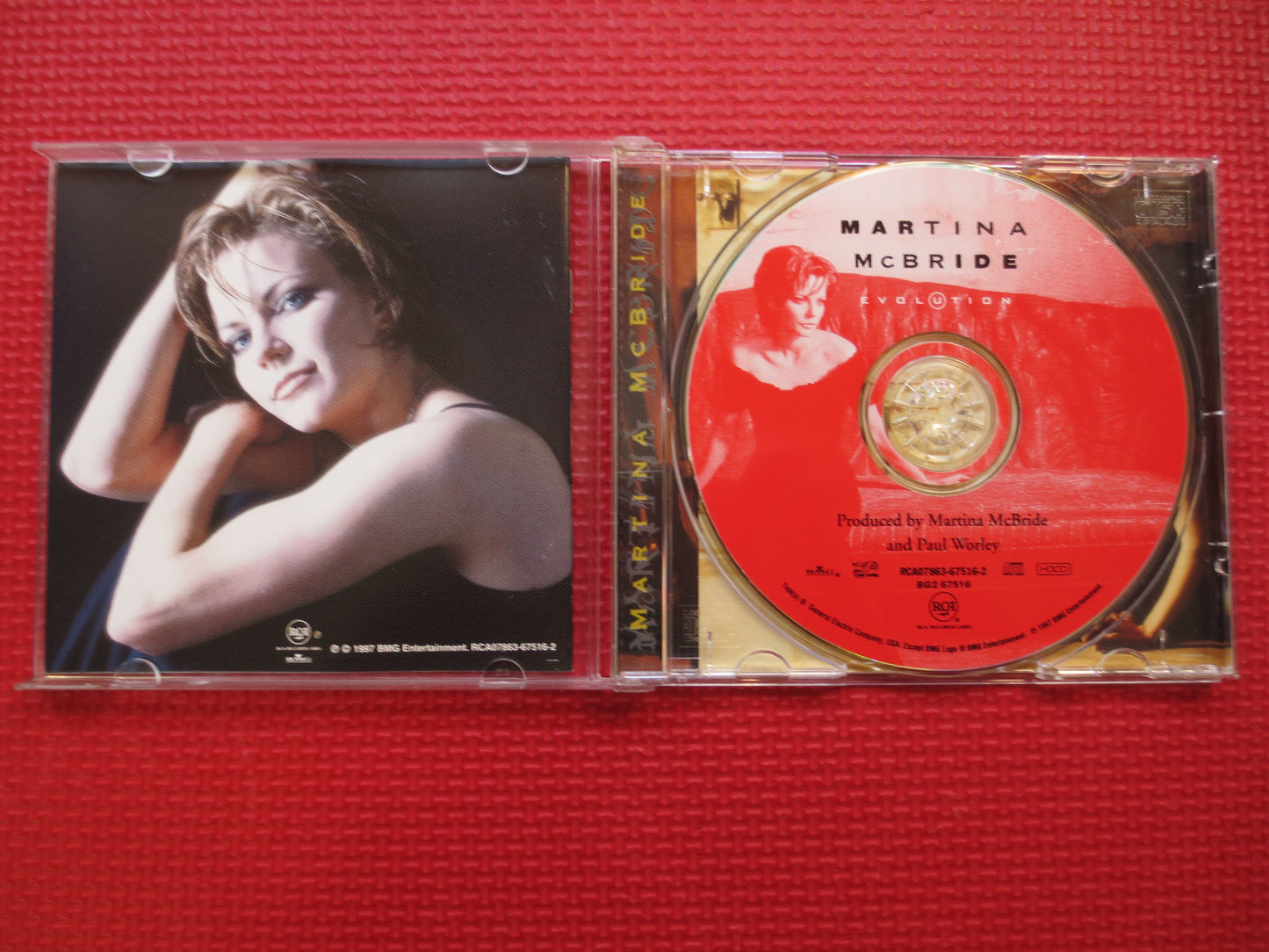 MARTINA McBRIDE, EVOLUTION, Martina McBride Cd, Cd, Martina McBride Lp, Country Music Cd, Country Cd, Folk Cd, 1997 Compact Disc