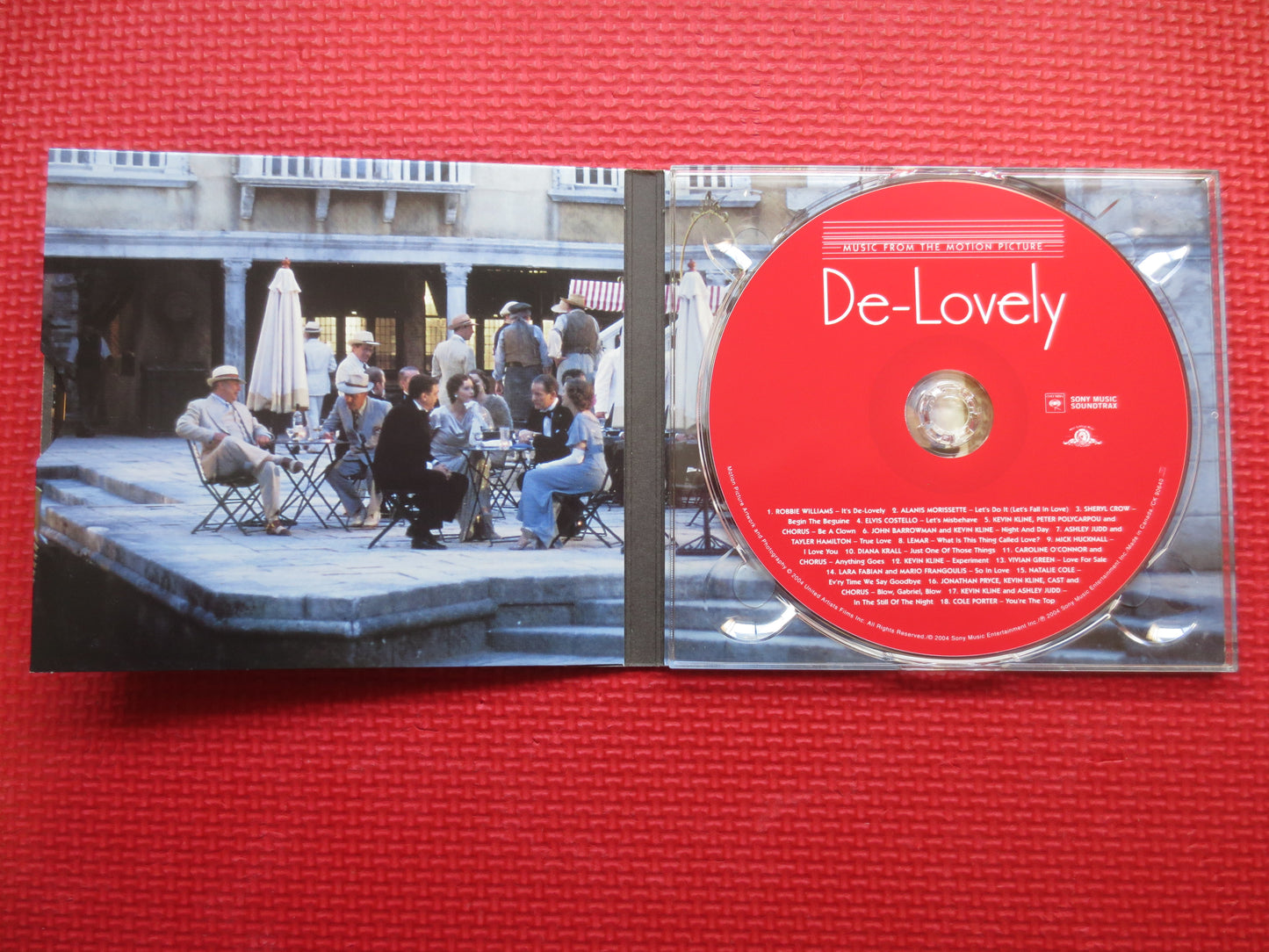 DE-LOVELY, SOUNDTRACK, DE_LOVELY Cd, Motion Picture Cd, Alanis Morissette Cd, Vivian Green Cd, Lemar Cd, Cds, 2004 Compact Disc