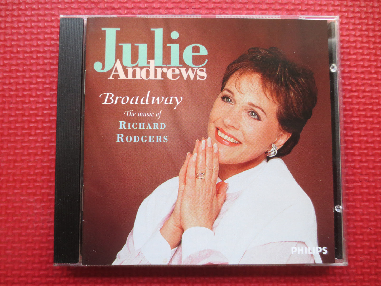 JULIE ANDREWS, BROADWAY, Julie Andrews Cd, Julie Andrews Album, Julie Andrews Lp, Julie Andrews Song, Music Cd,1994 Compact Disc