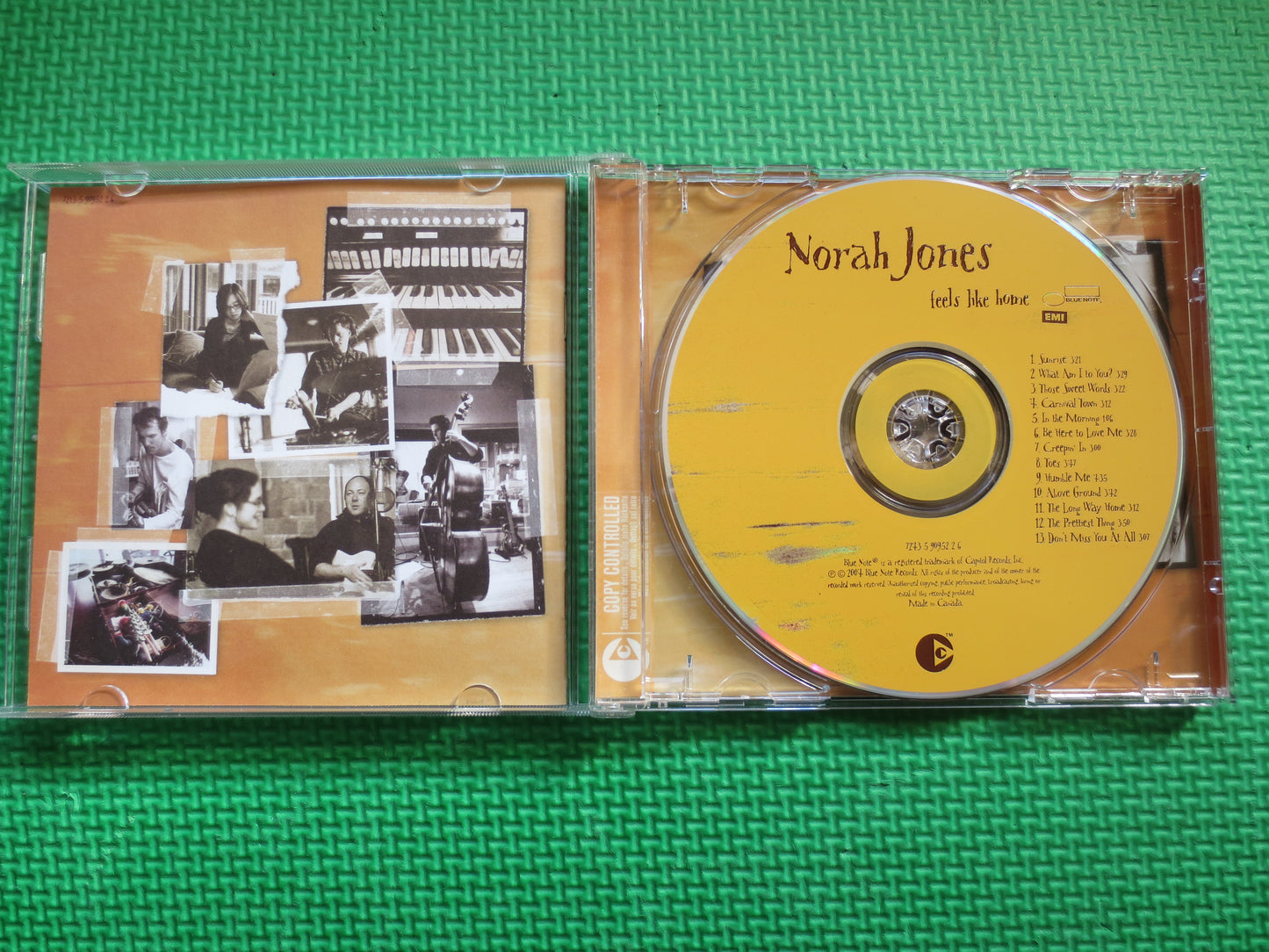 NORAH JONES, FEELS Like Home, Norah Jones Cd, Jazz Music Cd, Norah Jones Album, Jazz Cd, Contemporary Jazz Cd, 2004 Compact Disc