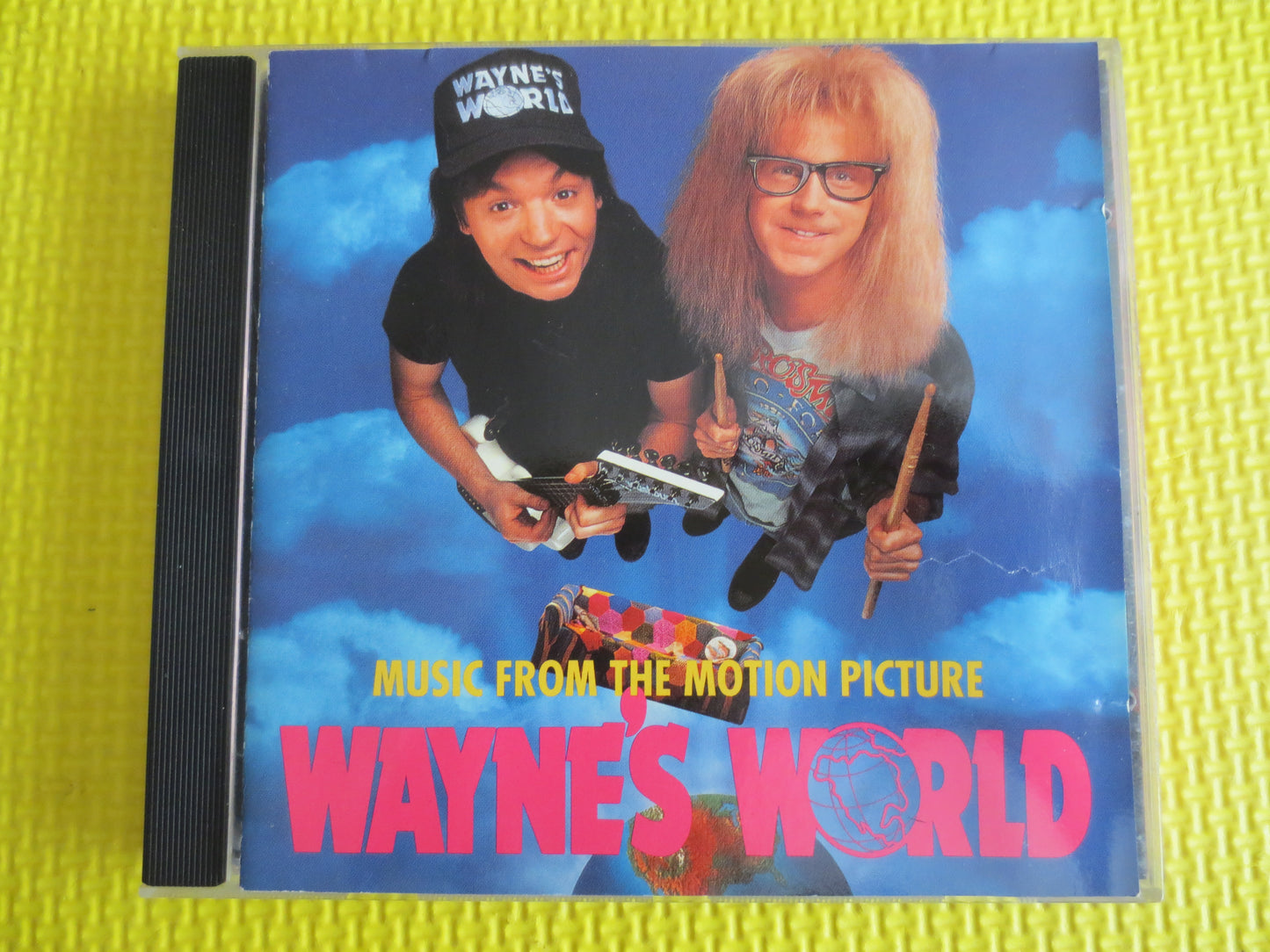 WAYNE'S WORLD, SOUNDTRACK Cd, Queen Cd, Bohemian Rhapsody Cd, Gary Wright Cd, Cinderella Cd, Rock Cd, Soundtrack Cd, Cds, 1991 Compact Disc