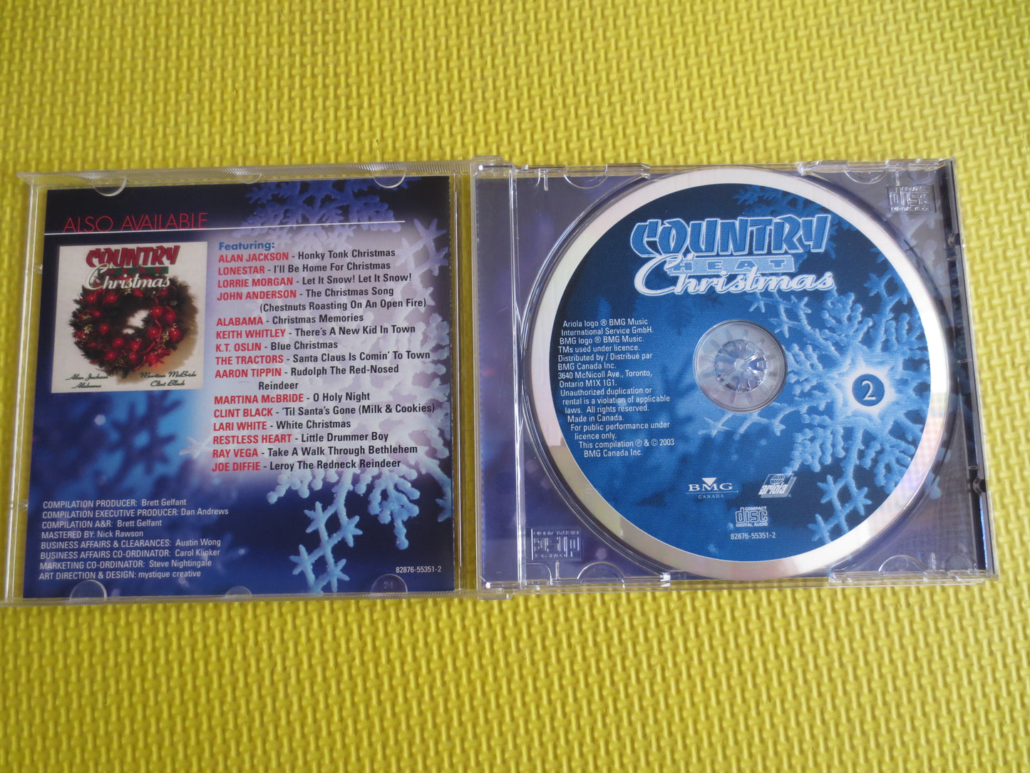 COUNTRY CHRISTMAS, CHRISTMAS Songs, Christmas Cd, Christmas Music Cd, Christmas Songs Cd, Christmas Carols Cd, Cd's, 2003 Compact Discs