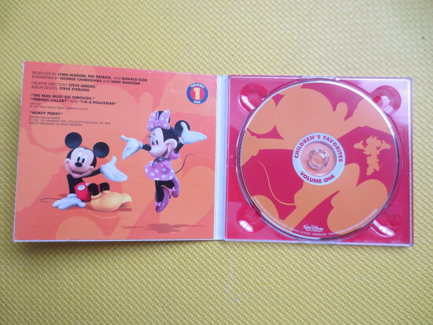 Walt DISNEY, CHILDRENS Favorites, DISNEY Cd, Volume 1, Kids Cd, Childrens Cd, Walt Disney Cd,  Walt Disney Album, Disney Songs, Vintage Cd