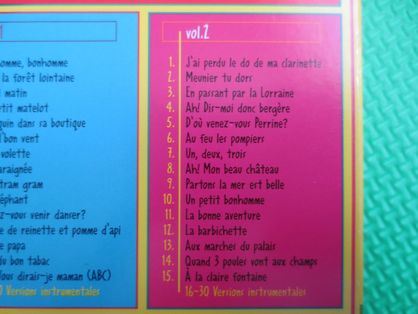 MES CHANSONS PREFEREES, Volume 2, 2 Cds, French Cd, French Music Cd, French Kids Cd, Music Cd, Kids Cd, Childrens Cd, 2002 Compact Disc