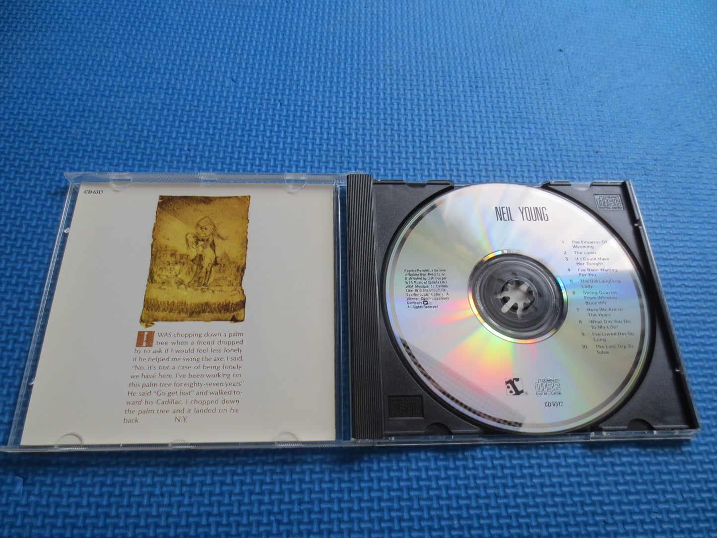 NEIL YOUNG, REPRISE, Neil Young Cd, Neil Young Lp, Vintage Compact Disc, Neil Young Album, Neil Young Songs, Music Compact Disc