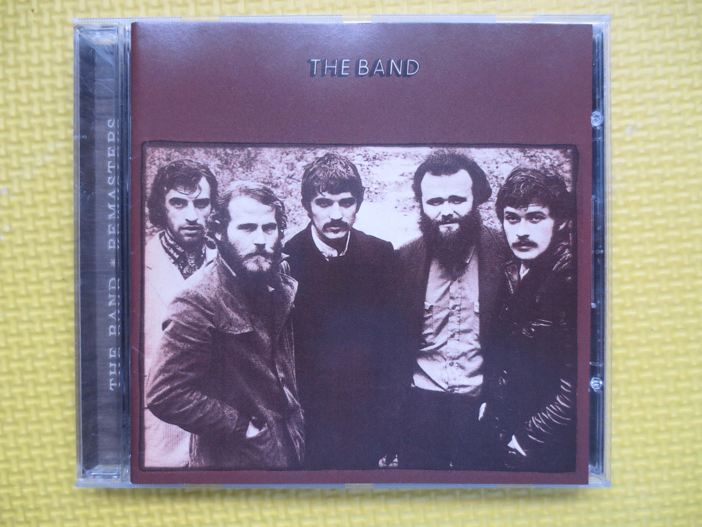 The BAND, The BAND Cd, The BAND Album, Robbie Robertson Cd, Levon Helm Cd, Ronnie Hawkins Cd, Classic Rock Cd, 2000 Compact Disc