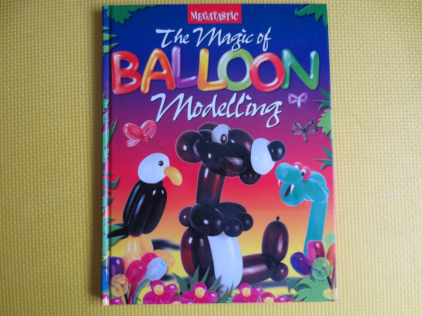 Vintage Book, MAGIC of BALLOON MODELING, Balloon Animals Book, Tying Balloons, Magic of Balloons, Animal Balloons Book, Party Balloons, Book