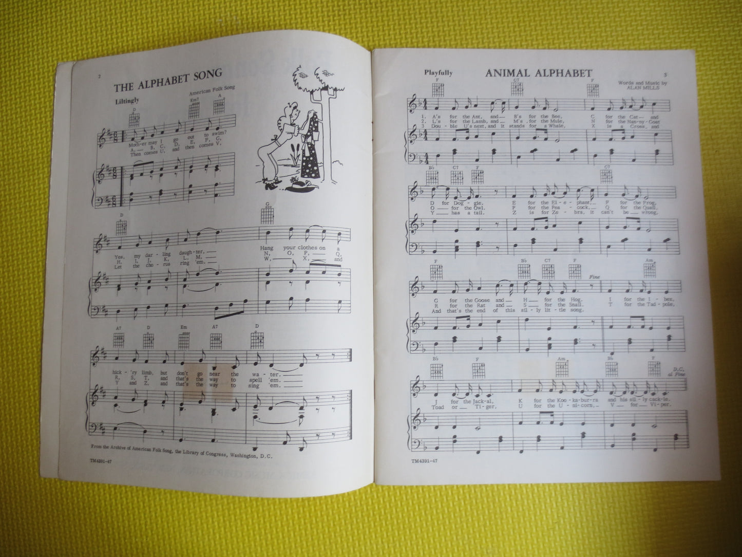 Vintage Books, FOLK SONGS for YOUNG Folk, Sheet Music, Music Books, Piano Music Book, Chord Sheet Music, Books, Vintage Music Book, Music