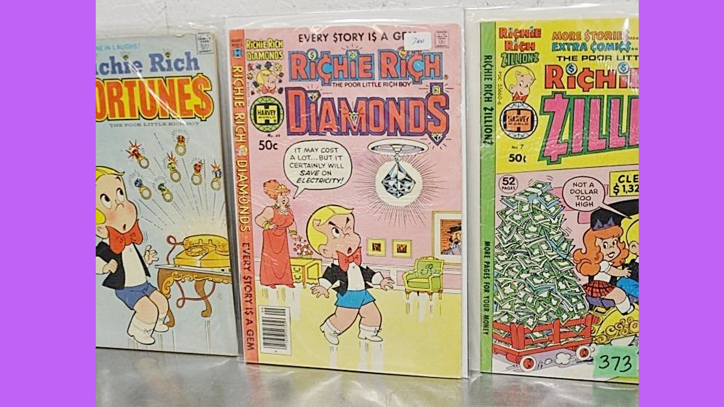 10 COMIC Books, Vintage RICHIE RICH, 10 Richie Rich Comics, Comics, Richie Rich, Collectable Comics, Comic Book, 60's Comic Book, Funny Book, Lot 373