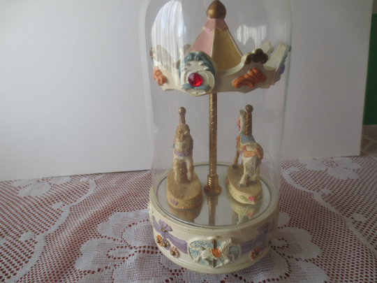 MUSICAL CAROUSEL, Music HORSES, Music Boxes, Music Toys, Carousel Horses, Musical Horses, Carousel Toys, Music Carousel, Merry Go Round