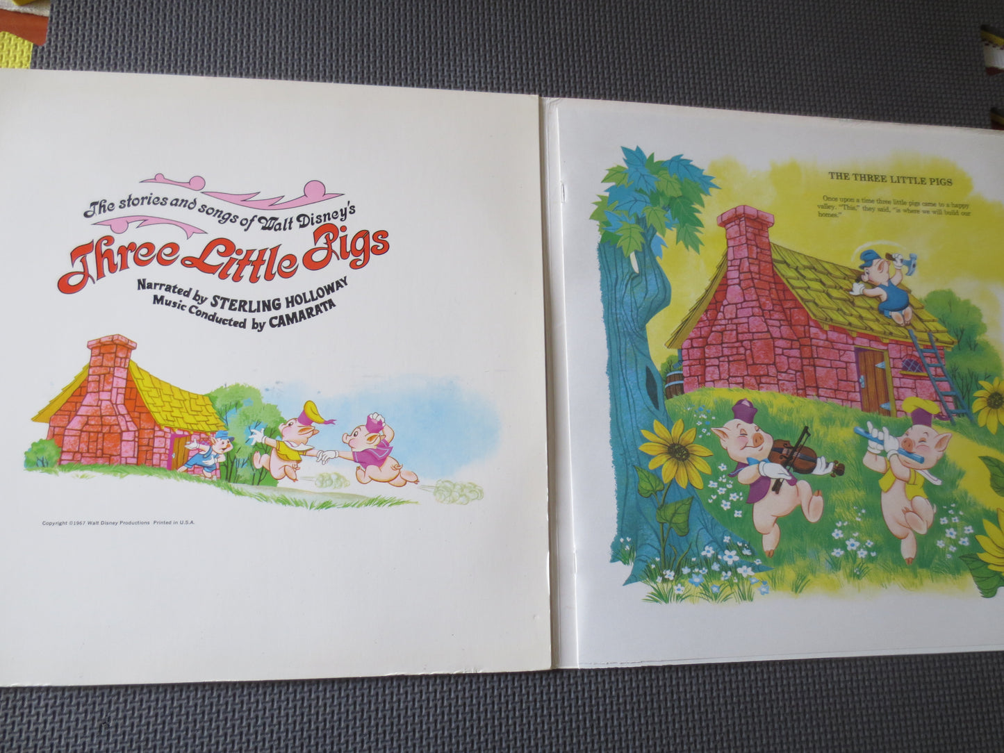 THREE LITTLE PIGS, Disneyland Record, Disney Record, Disneyland Album, Disney Album, Disneyland Vinyl, Disney, 1967 Records