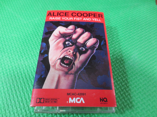 ALICE COOPER Tape, Raise Your FIST and Yell, Alice Cooper Album, Alice Cooper Music, Tape Cassette, Cassette, 1987 Cassette