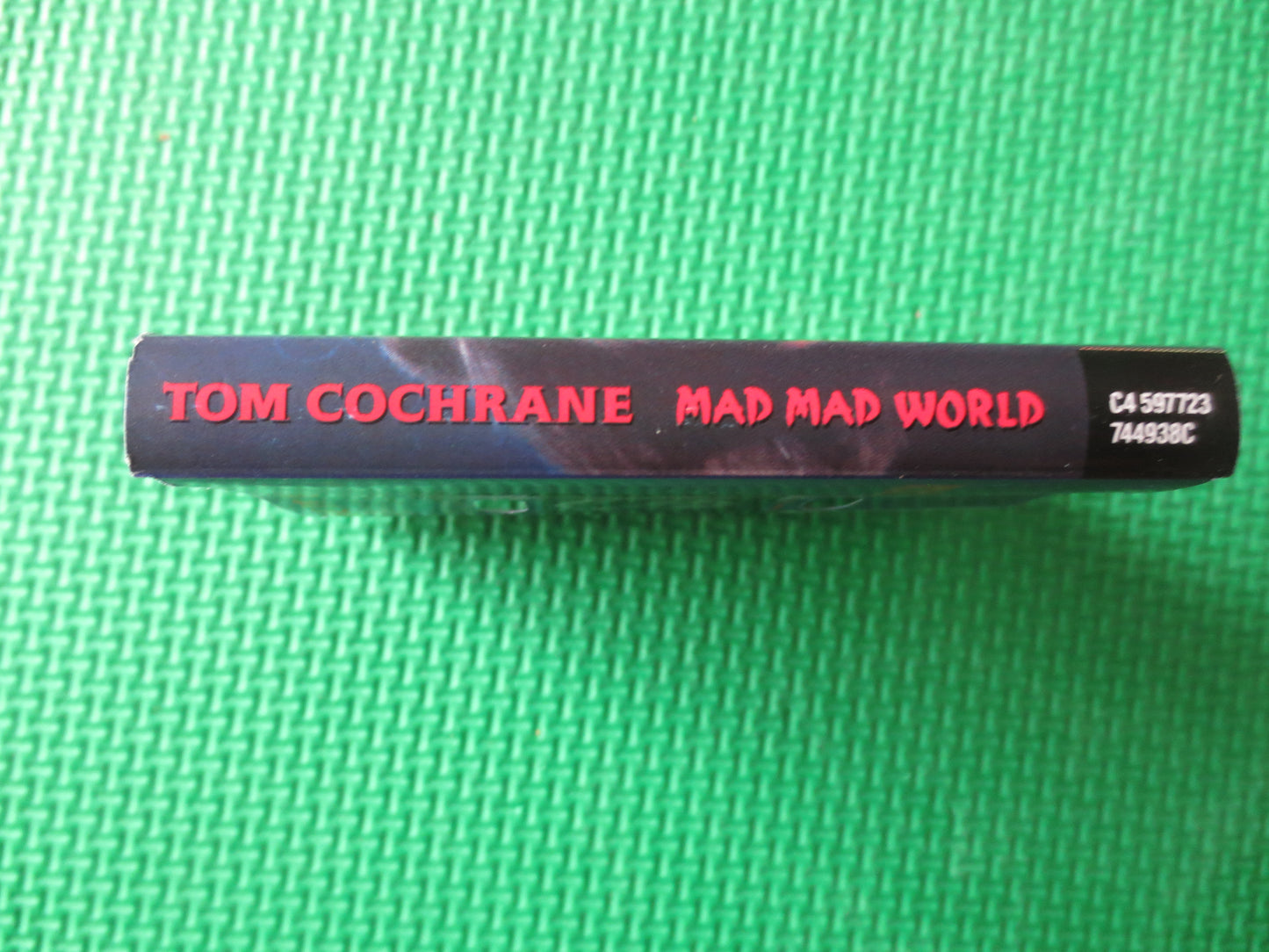 TOM COCHRANE, Mad MAD World, Tom Cochrane Tapes, Tom Cochrane Album, Rock Cassettes, Rock Tapes, Cassettes, 1991 Cassette