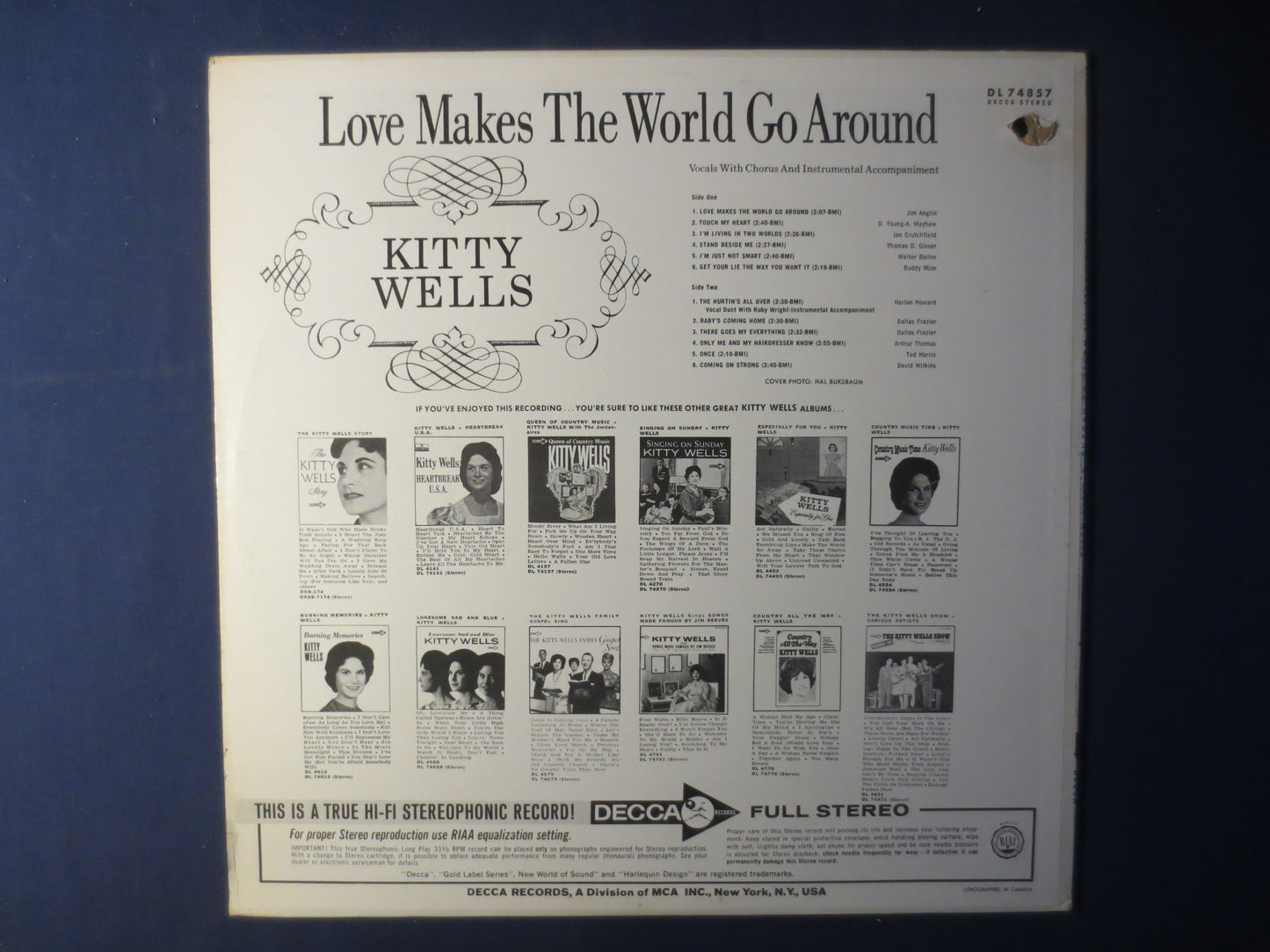 KITTY WELLS, Love Makes The World Go Around, Kitty Wells Record, Kitty Wells Album, Kitty Wells Lp, Country Lp, 1967 Record