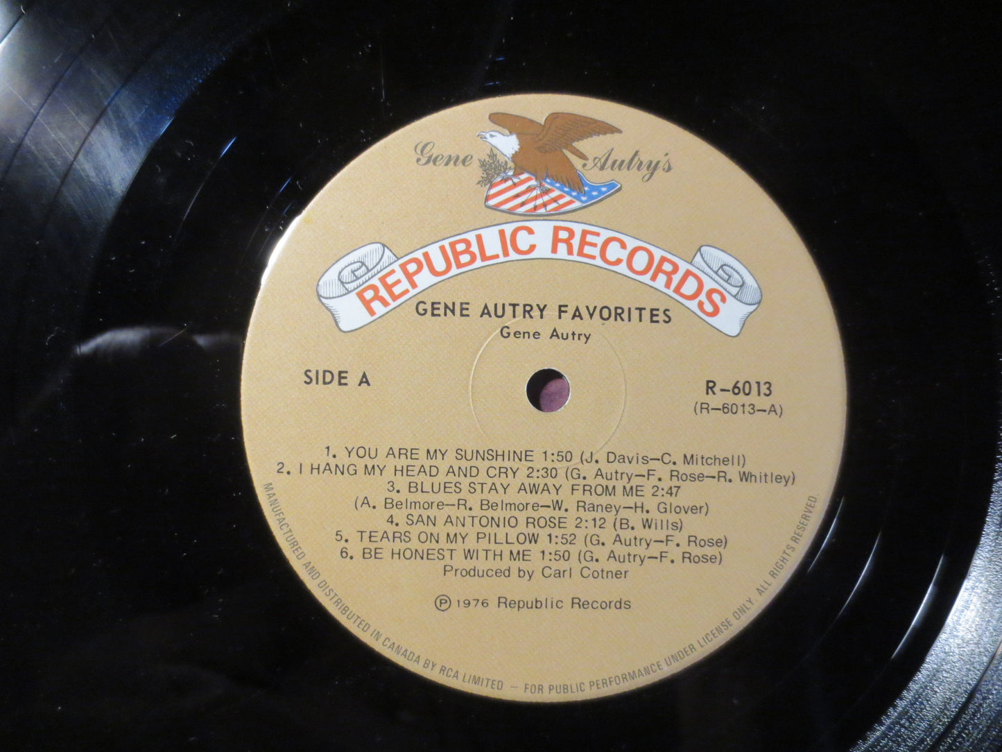 GENE AUTRY, FAVORITES, Country Records, Gene Autry Record, Gene Autry Album Gene Autry Lp, Country Album, Lps, 1976 Records