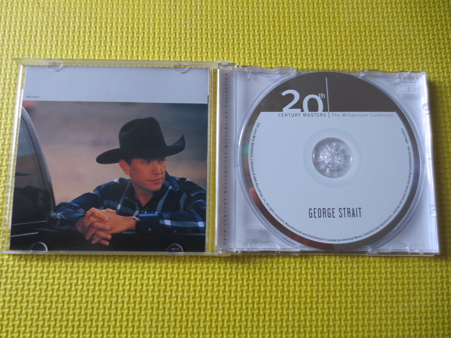 GEORGE STRAIT, BEST of Cd, George Strait Cd, George Strait Album, George Strait Songs, Country Cd, Country, 2002 Compact Disc