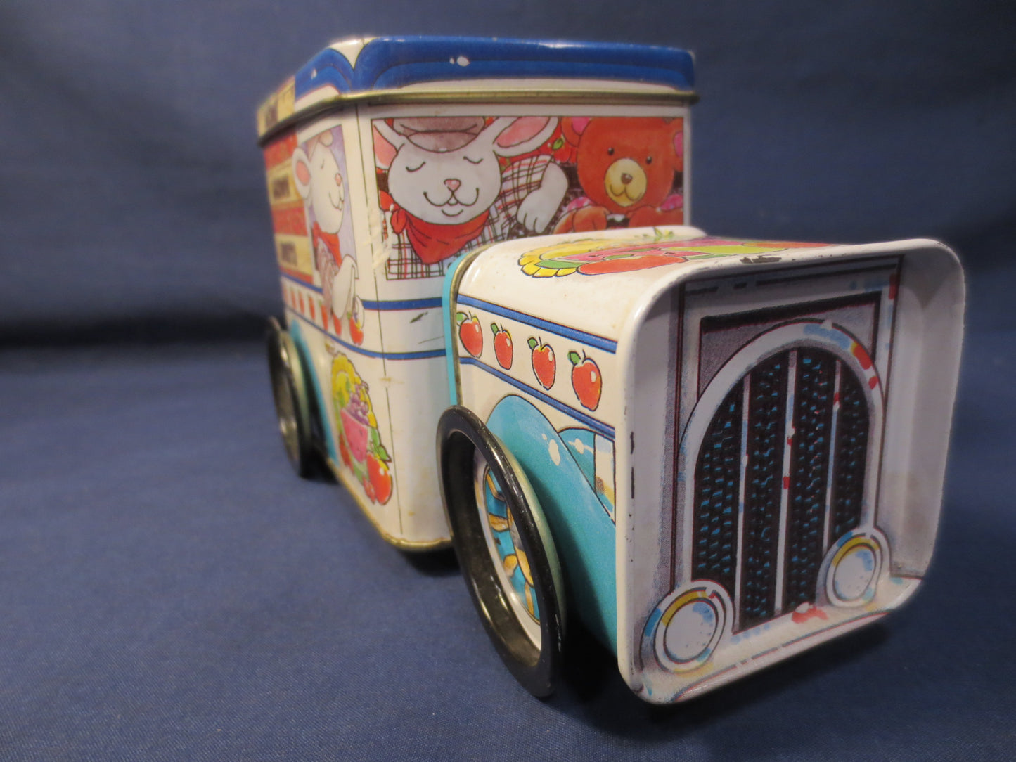 Vintage Tin, TIN TOY TRUCK, Tin Truck, Tin Advertising, Tin Box, Vintage Box, Vintage Toy, Tin Toys, Tin Art, Tin Vintage, Tin Cans, Toy Tin