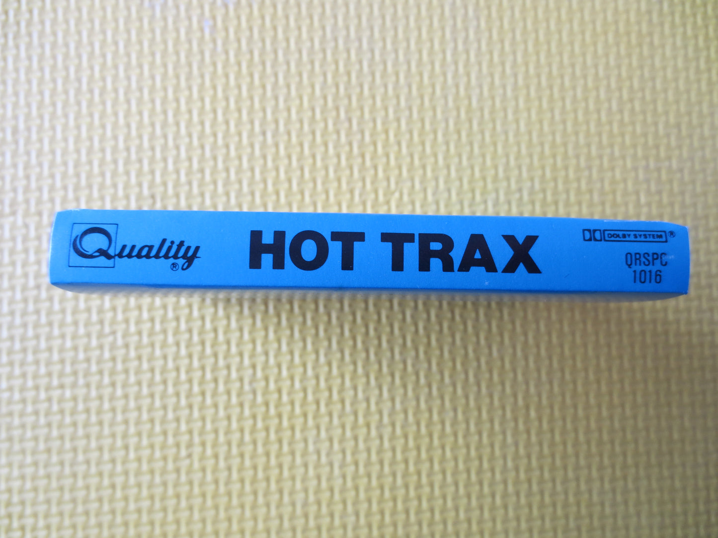 HOT TRAX, CASSETTE Music, Commodores Tapes, Bryan Adams Tapes, Tape Cassette, Music Cassette, Pop Cassette, 1985 Cassette