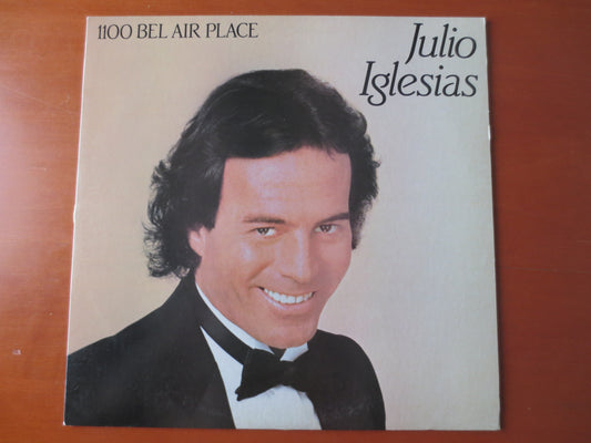 JULIO IGLESIAS, 1100 BEL Air Place, Pop Record, Julio Iglesias Music, Julio Iglesias Album, Vinyl Record, lps, 1984 Records