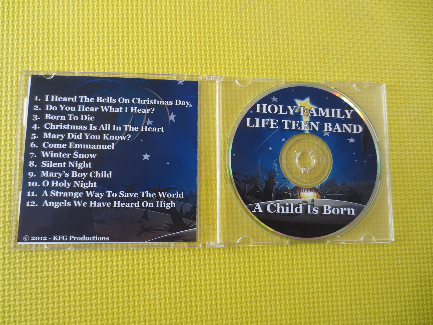 HOLY FAMILY, Life Teen Band, CHRISTMAS Music, Christmas Tunes, Christmas Songs, Christmas Hymns, Music Cds, cds, Compact Discs