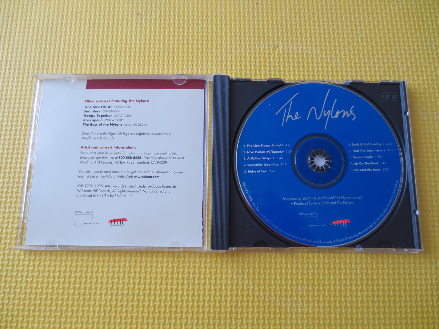 The NYLONS, DEBUT Albums, The Nylons Cd, The Nylons Music, The Nylons Songs, Pop Music Cd, Rock Cd, Cds, 1998 Compact Discs