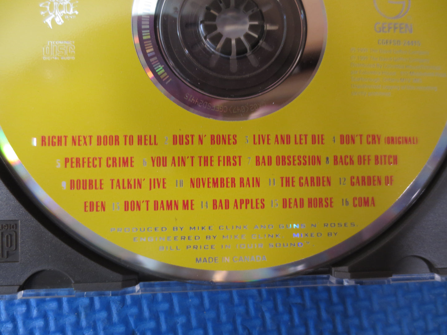 GUNS and ROSES, Use Your ILLUSION, Guns 'n Roses Cd, Rock Cd, Cd Rock, Rock Lp, Vintage Compact Disc, 1991 Compact Disc