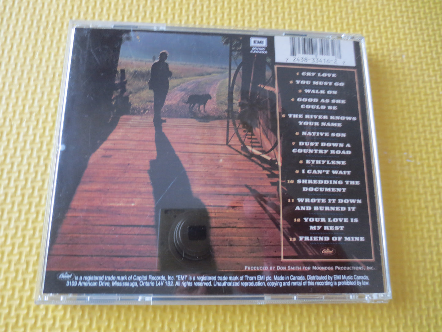 JOHN HIATT, WALK On, John Hiatt Cd, John Hiatt Lp, Rock Album, John Hiatt Albums, Pop Cds, Classic Rock Cds, 1995 Compact Disc