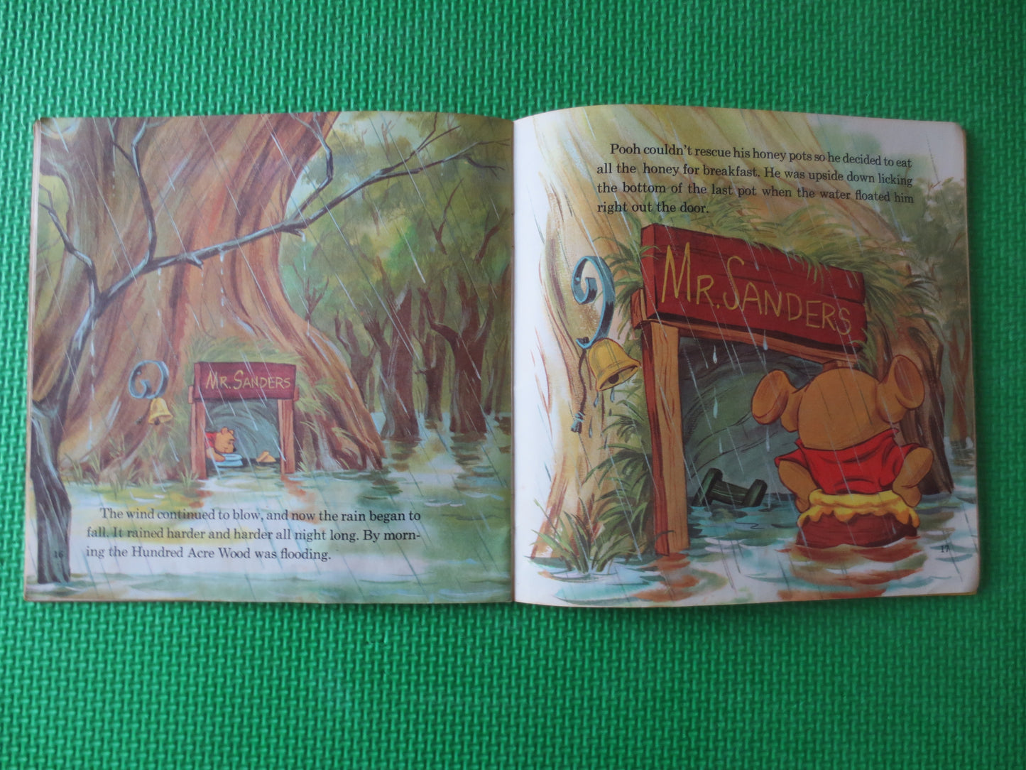 DISNEY Album, WINNIE the POOH, Disneyland Records, Disney Records, Childrens Records, Disney Lp, Vinyl Lp, Lp, 1969 Records