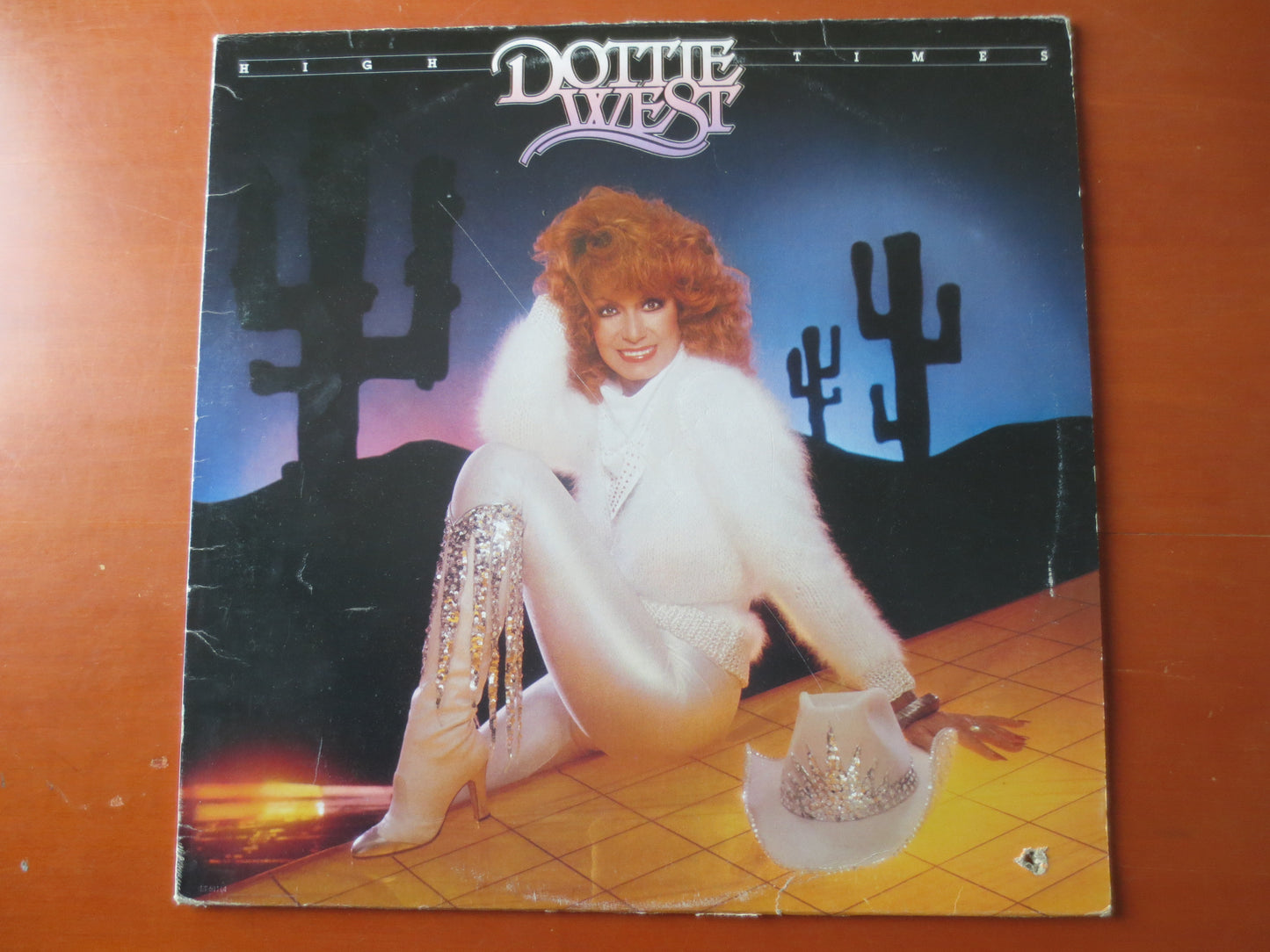 DOTTIE WEST, HIGH Times, Dottie West Record, Dottie West Album, Dottie West Lp, Country Record, Country Lps, 1981 Records