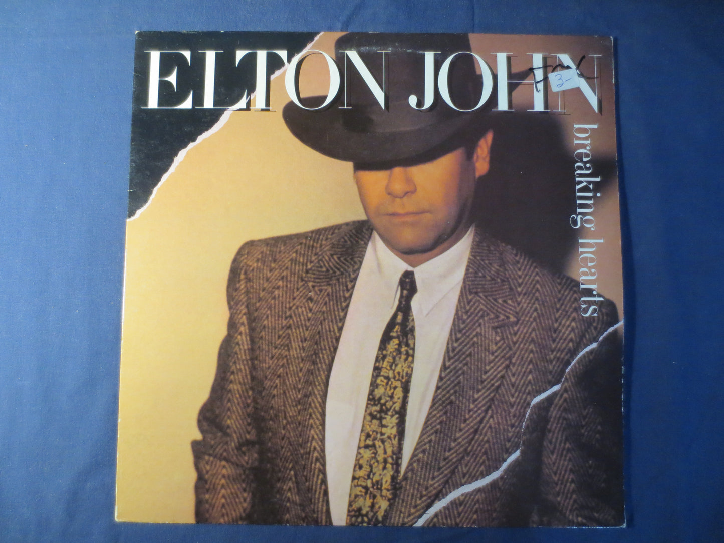 ELTON JOHN, Breaking HEARTS, Elton John Records, Elton John Albums, Elton John Vinyl, Elton John Lp, Vinyl Lp, 1984 Records