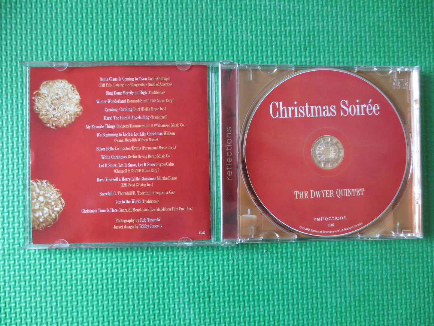 CHRISTMAS MUSIC, CHRISTMAS Soiree, Christmas Tunes, Christmas Songs, Christmas Hymns, Cd Music, Music Cds, cd, Compact Discs