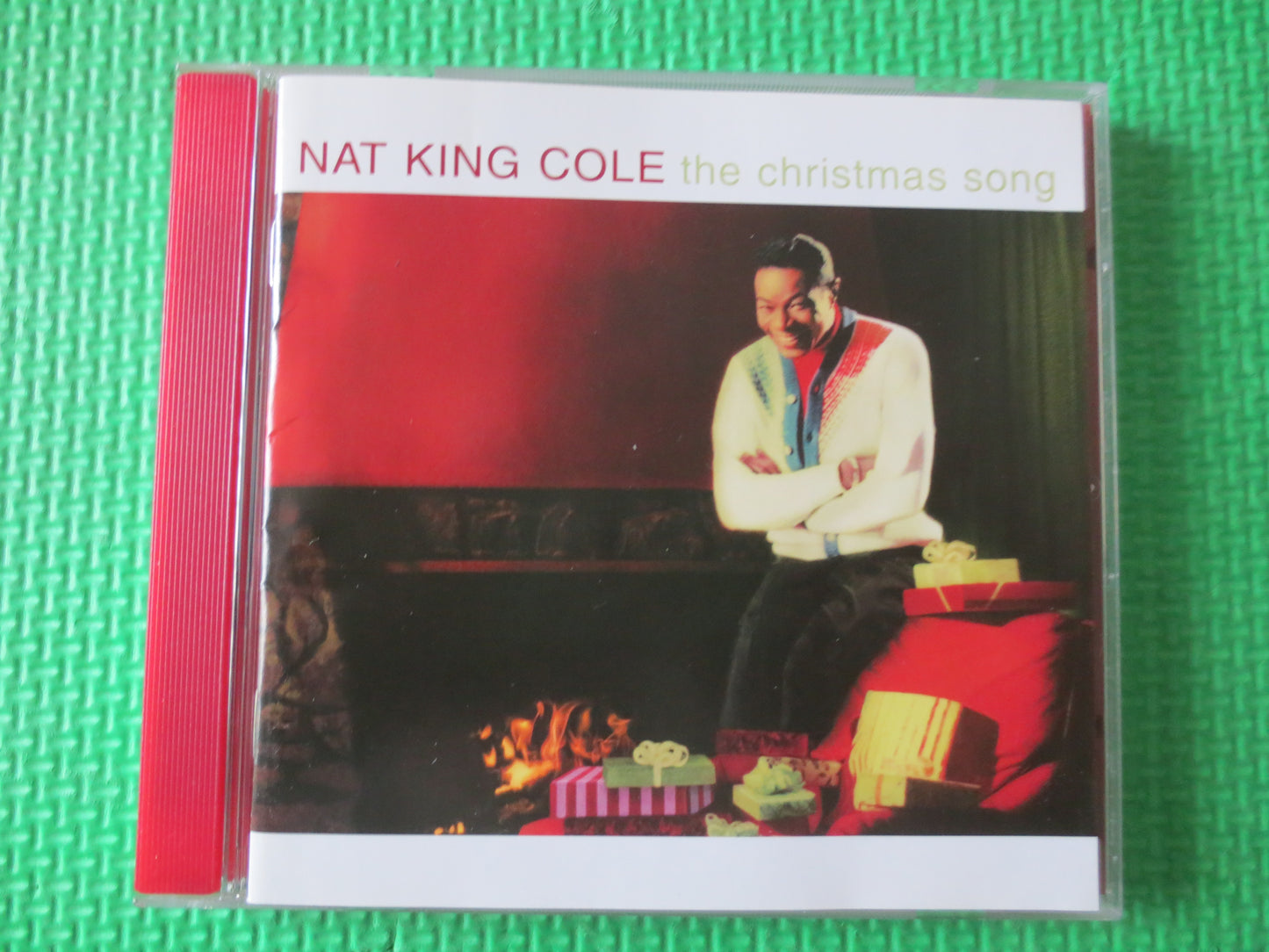 NAT KING COLE, The Christmas Song, Christmas Tunes, Christmas Songs, Christmas Hymns, Cd Music, Music Cds, cds, Compact Discs