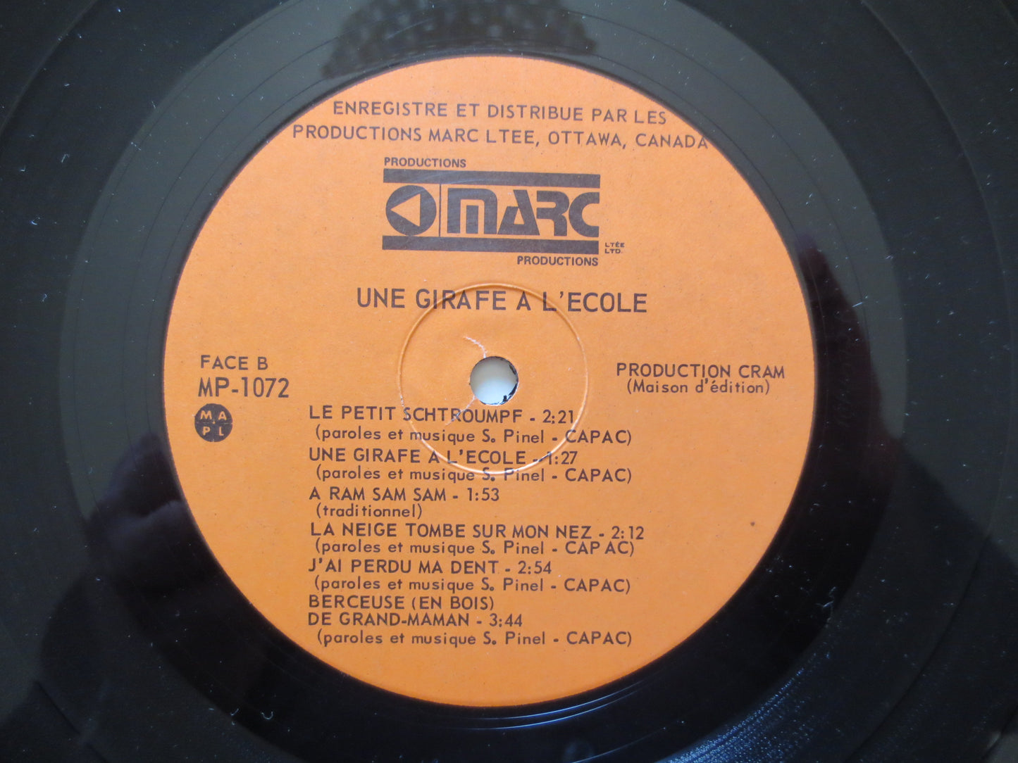 SUZANNE PINEL Lp, Une Girafe a Lecole, CHILDRENS Hits, Childrens Record, Kids Record, Childrens Album, Kids, 1980 Records