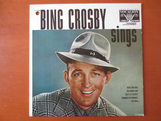 BING CROSBY, SINGS, Bing Crosby Records, Jazz Record, Vintage Vinyl, Bing Crosby Albums, Vinyl Records, lps, 1973 Records